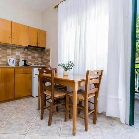 Apartmán Petra Mare Alikí