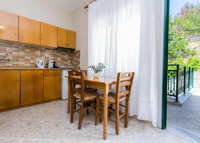 Apartament Petra Mare Alikí