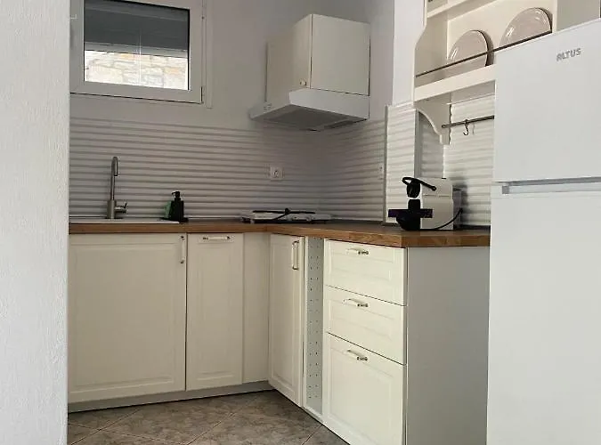 Petra Mare Apartment *