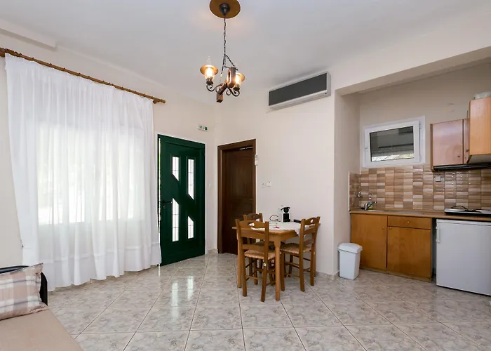 Apartment Petra Mare Alikí